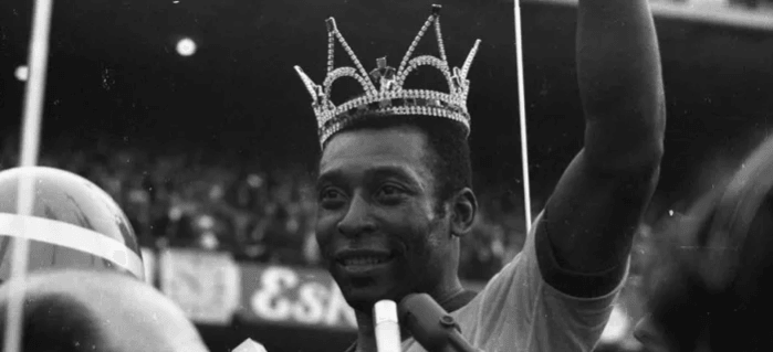 King Pele died at the age of 82. He was the only footballer in the world to win the World Cup three times, how to evaluate his legendary life? - Cykapu