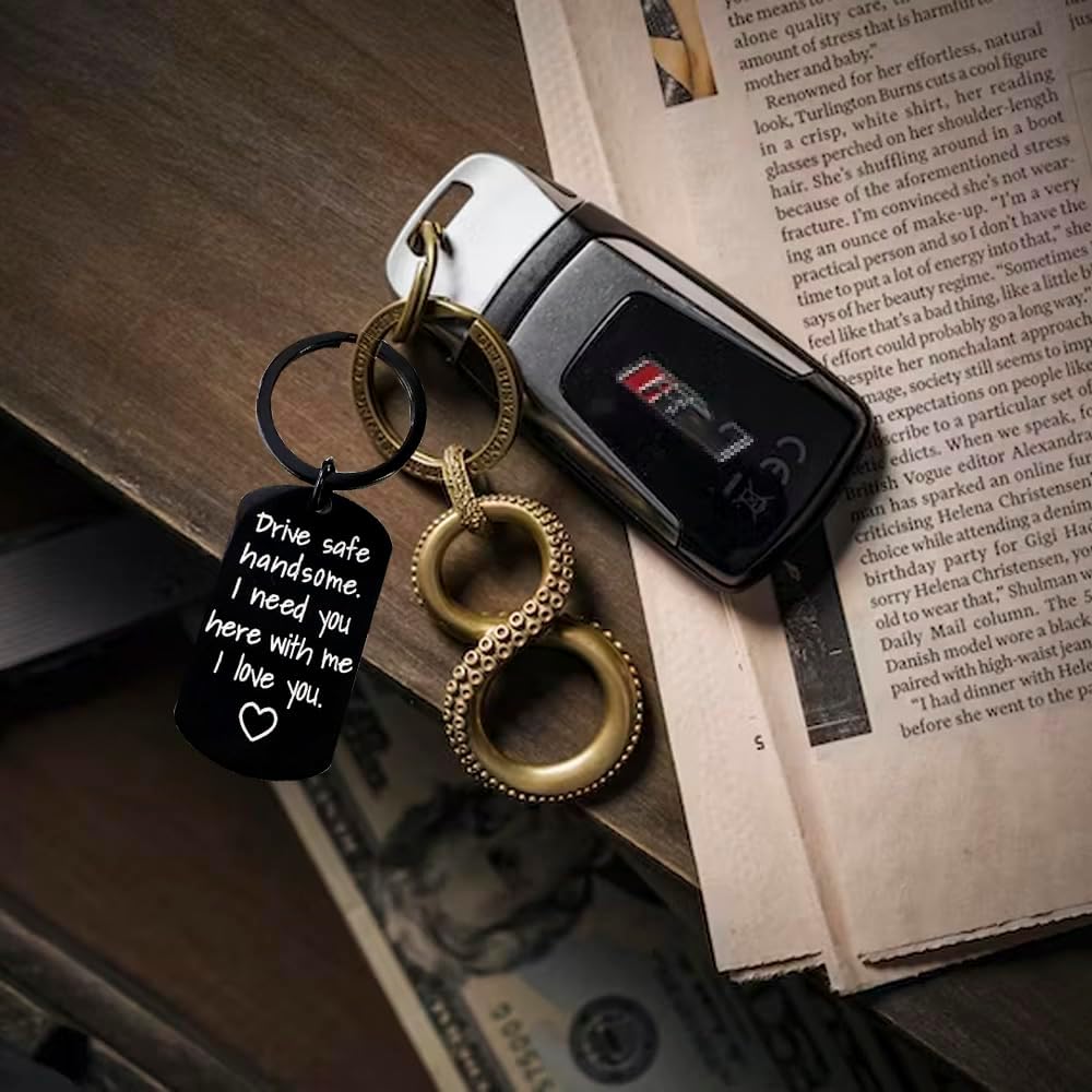 Valentines Day Gifts - Drive Safe Keychain for Boyfriend - Birthday I Love You Gifts for Him Cykapu